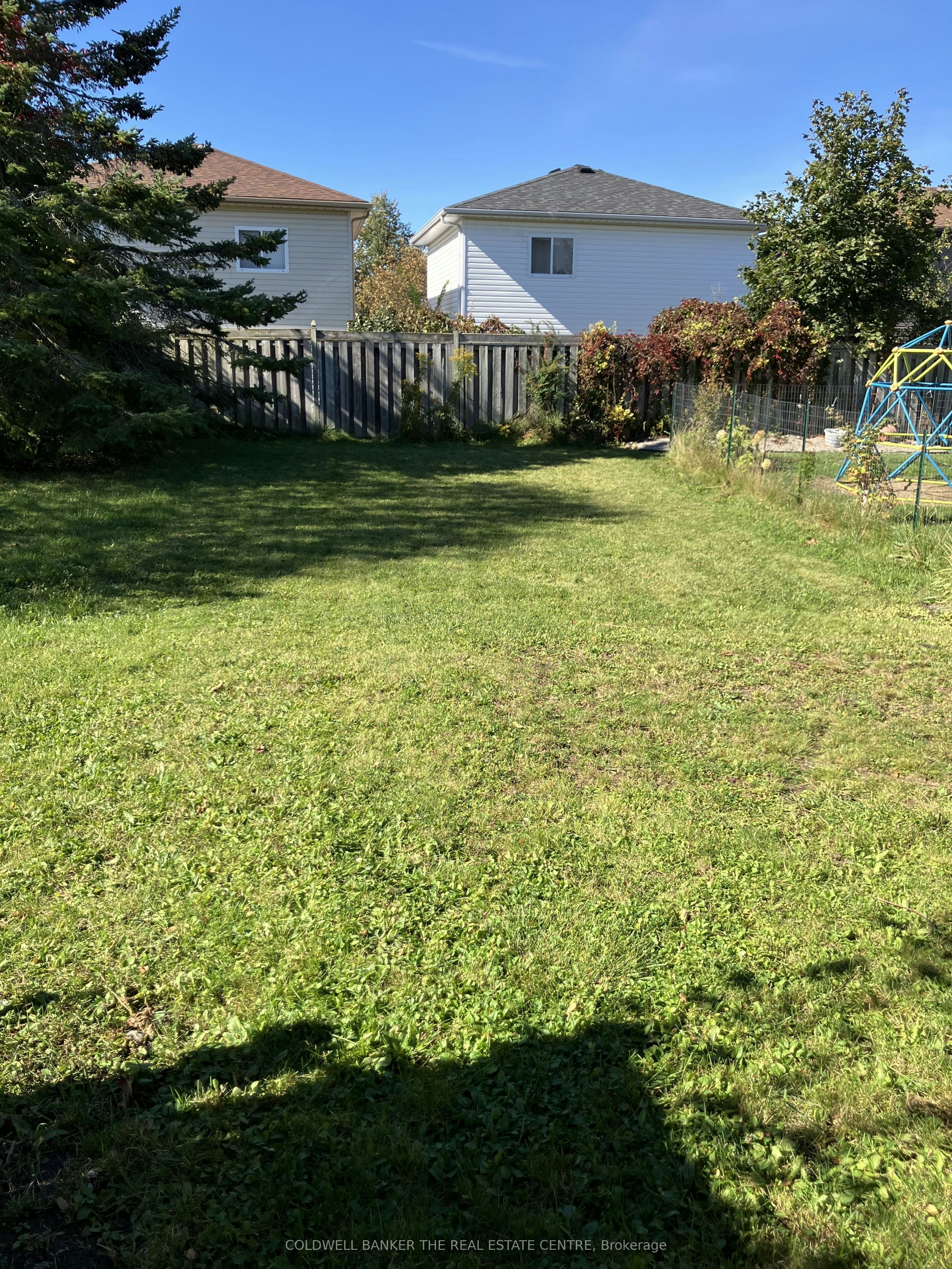 141 Black Cherry Crescent, Barrie, ON, L4N 9L1 - 12