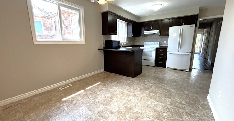 A-36 Porritt Street, Barrie, ON, L4N 6Y3 - 7