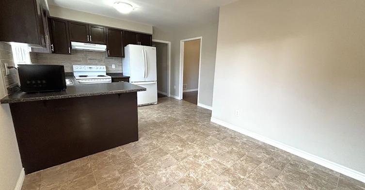 A-36 Porritt Street, Barrie, ON, L4N 6Y3 - 8