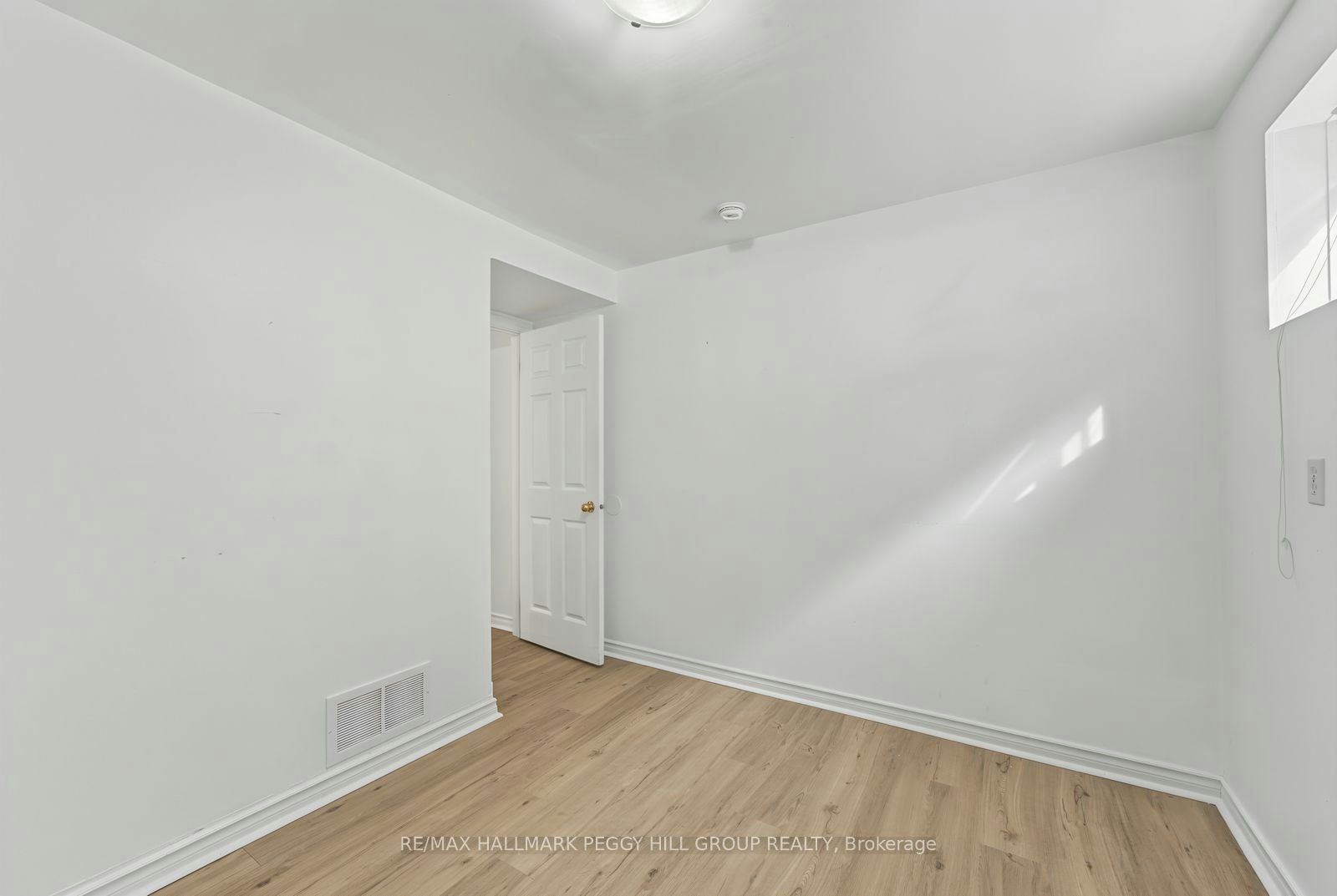 Lower-37 Forest Dale Drive, Barrie, ON, L4M 6M7 - 7