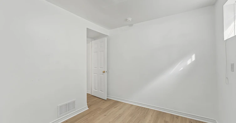 Lower-37 Forest Dale Drive, Barrie, ON, L4M 6M7 - 7