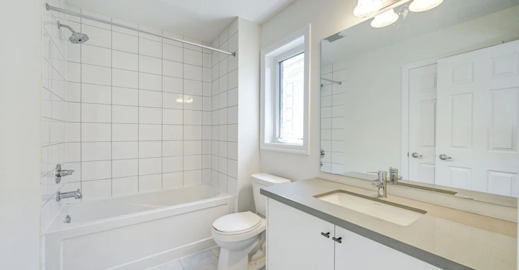 205 Warden Street, Clearview, ON, L0M 1S0 - 36