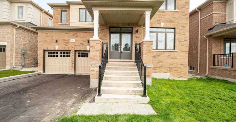 205 Warden Street, Clearview, ON, L0M 1S0 - 2