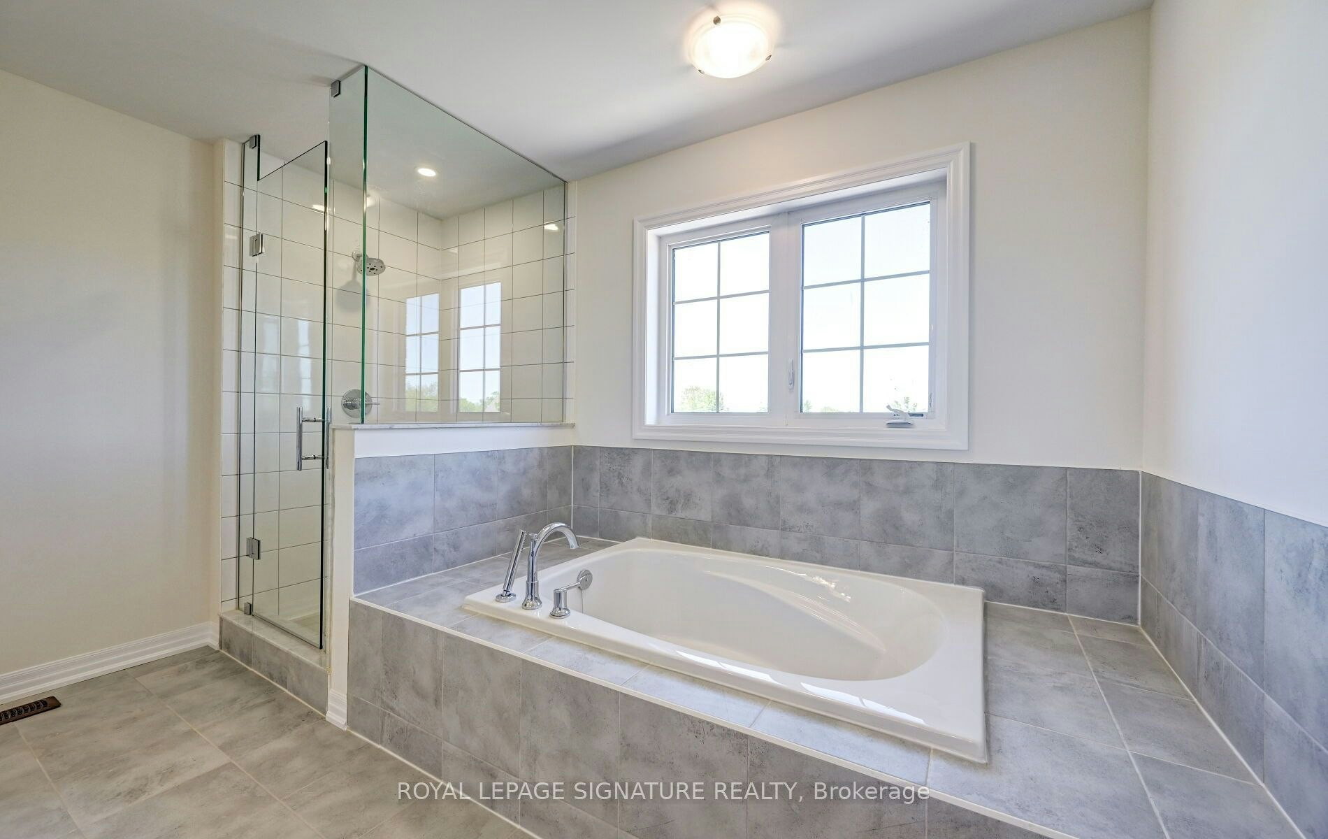 205 Warden Street, Clearview, ON, L0M 1S0 - 31