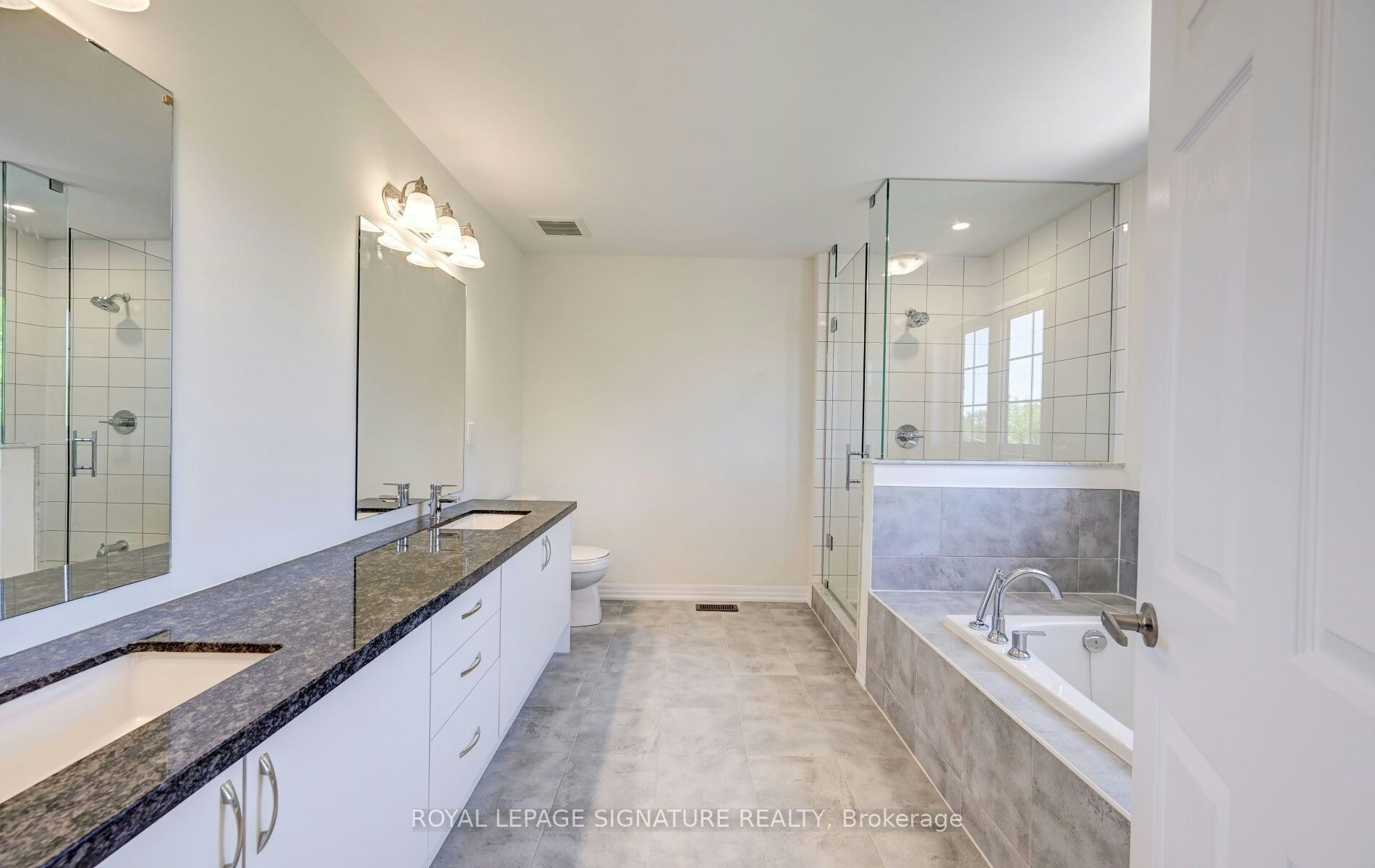 205 Warden Street, Clearview, ON, L0M 1S0 - 28