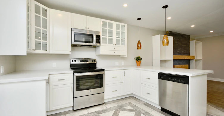 52 Drury Lane, Barrie, ON, L4M 3C8 - 3