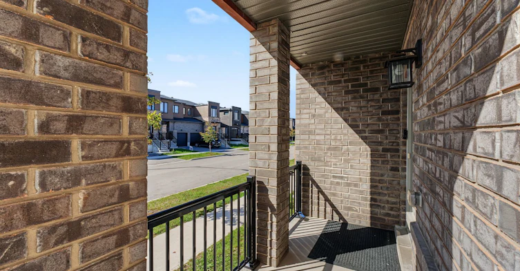 11 Turnberry Lane, Barrie, ON, L9J 0M8 - 2