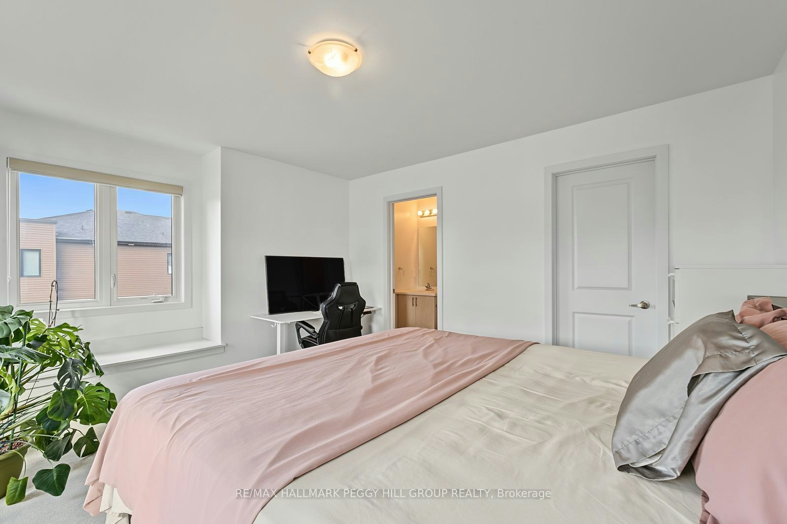 11 Turnberry Lane, Barrie, ON, L9J 0M8 - 11