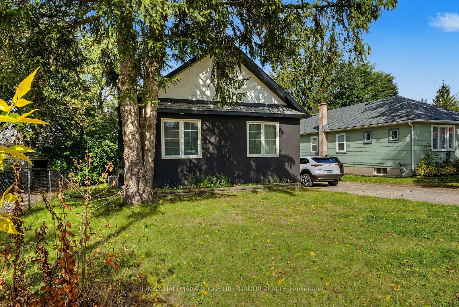Lower-148 Penetang Street, Barrie, ON, L4M 1V8