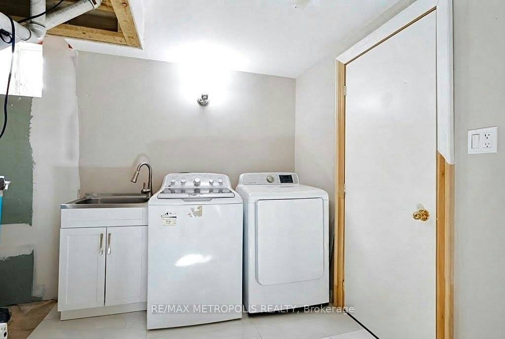 BSMT-121 Livingstone Street E, Barrie, ON, L4M 6X5 - 14