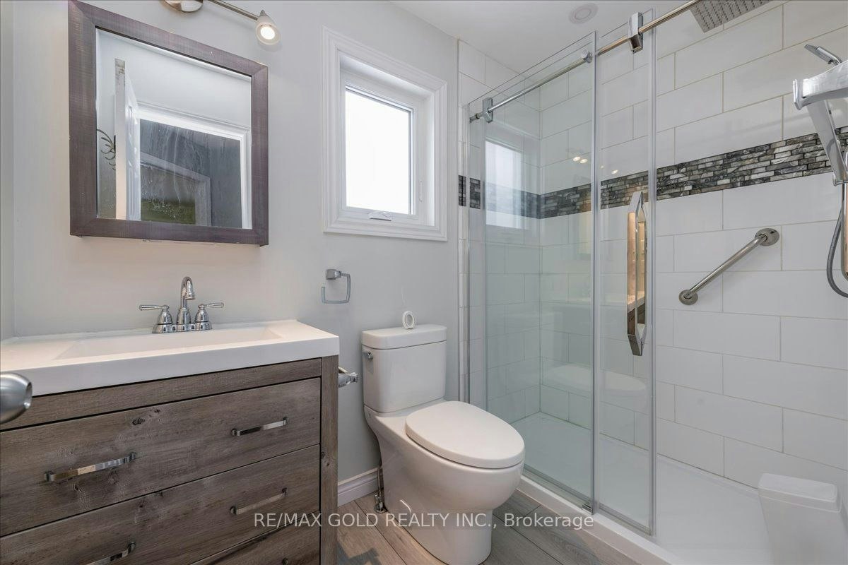 117 Bentley Crescent, Barrie, ON, L4N 0Z1 - 11
