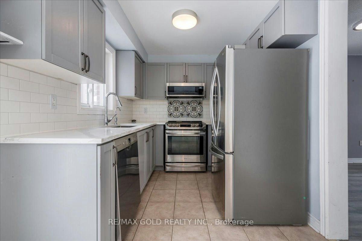 117 Bentley Crescent, Barrie, ON, L4N 0Z1 - 6
