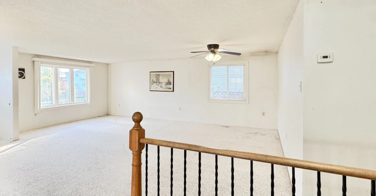 6 Hickling Trail, Barrie, ON, L4M 5V7 - 5