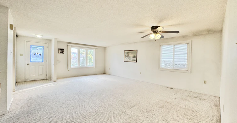 6 Hickling Trail, Barrie, ON, L4M 5V7 - 2