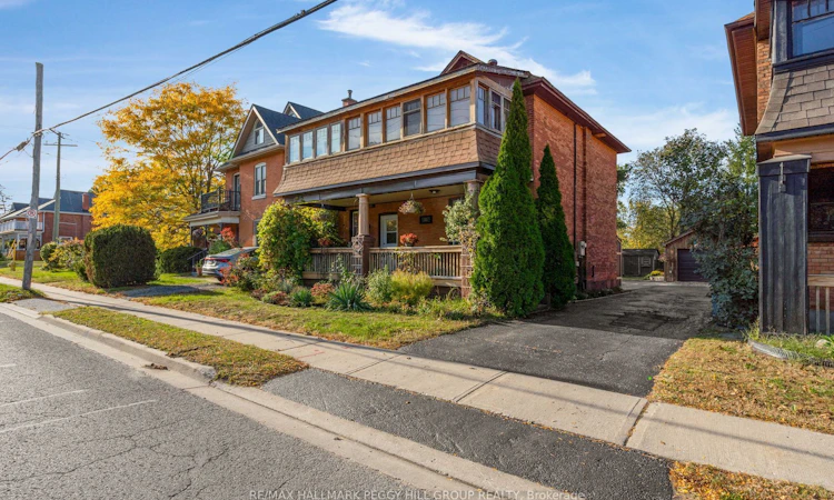 48 Brock Street