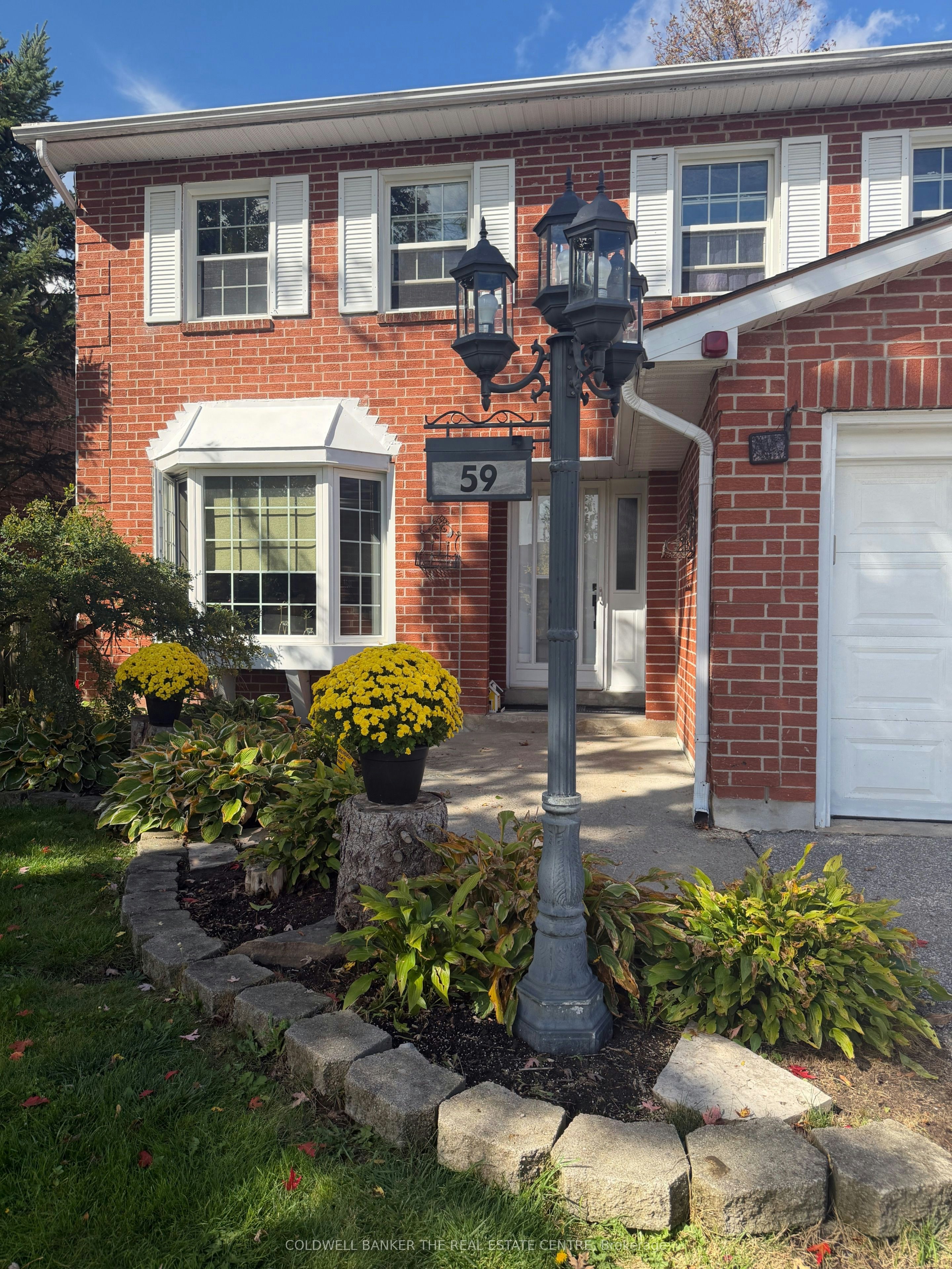 59 Pepler Place, Barrie, ON, L4N 5E3