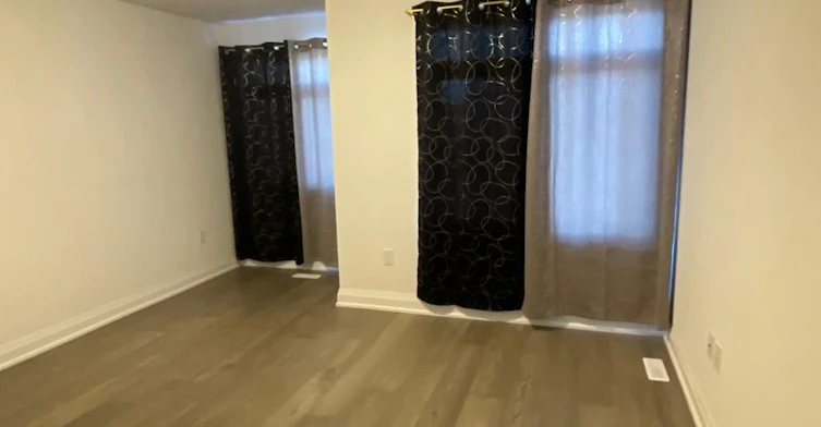 15 Barnyard Trail, Barrie, ON, L9J 0Y1 - 16