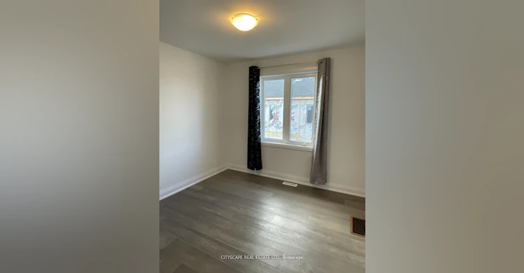 15 Barnyard Trail, Barrie, ON, L9J 0Y1 - 11