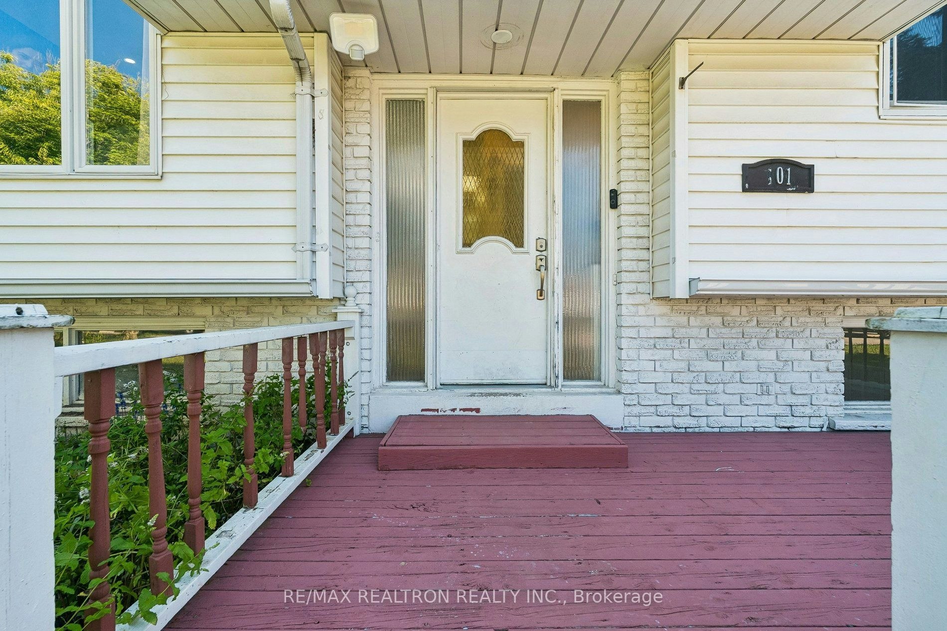 Upper-101 Marshall Street, Barrie, ON, L4N 4K7 - 6