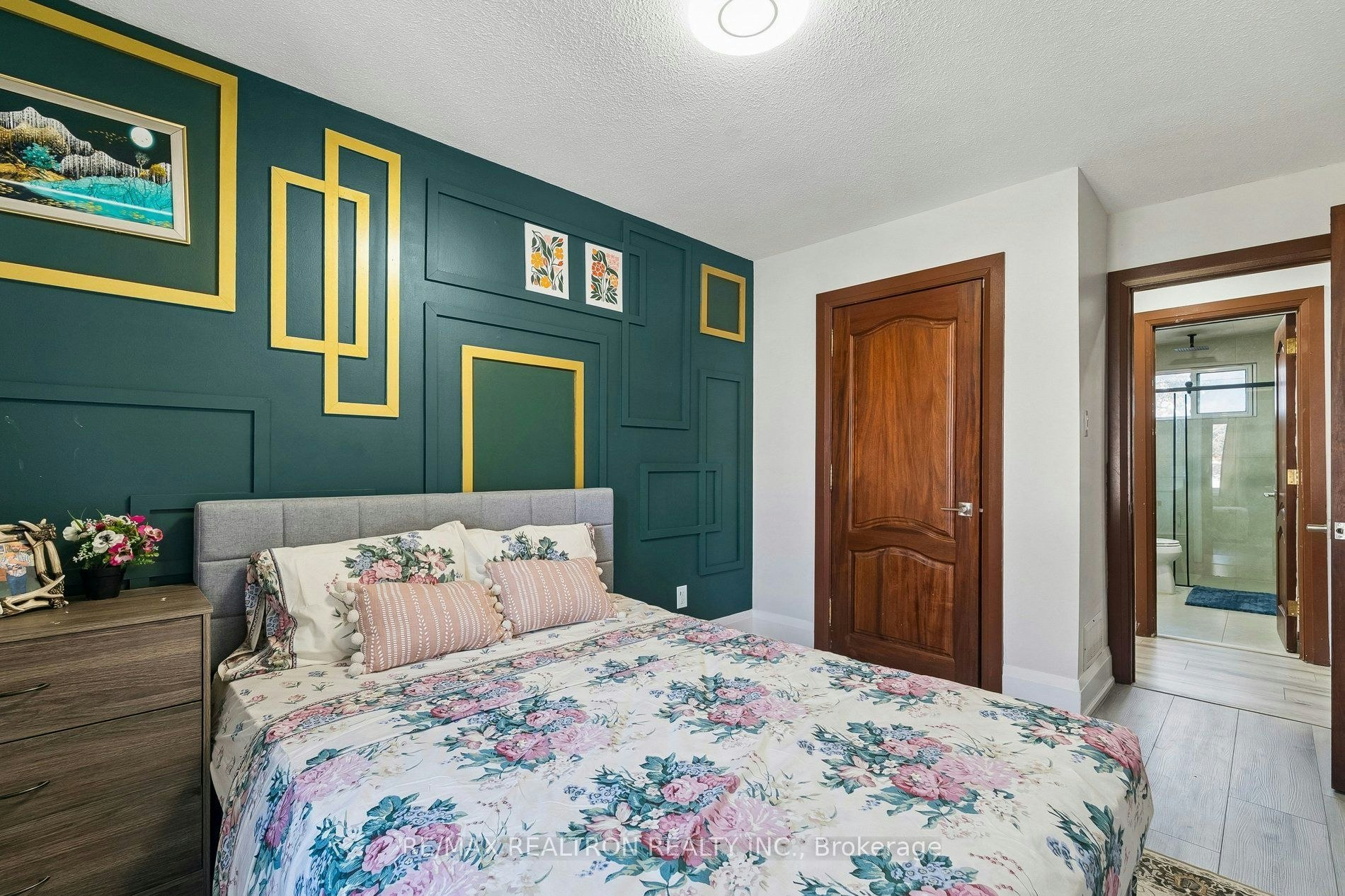 Upper-101 Marshall Street, Barrie, ON, L4N 4K7 - 24