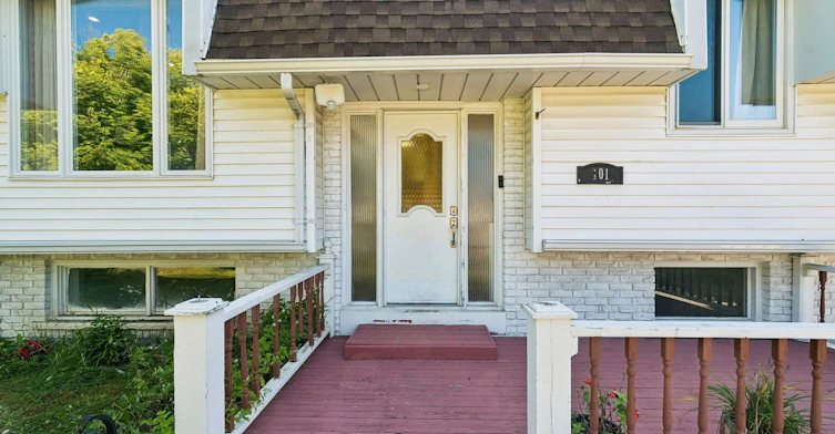 Upper-101 Marshall Street, Barrie, ON, L4N 4K7 - 5