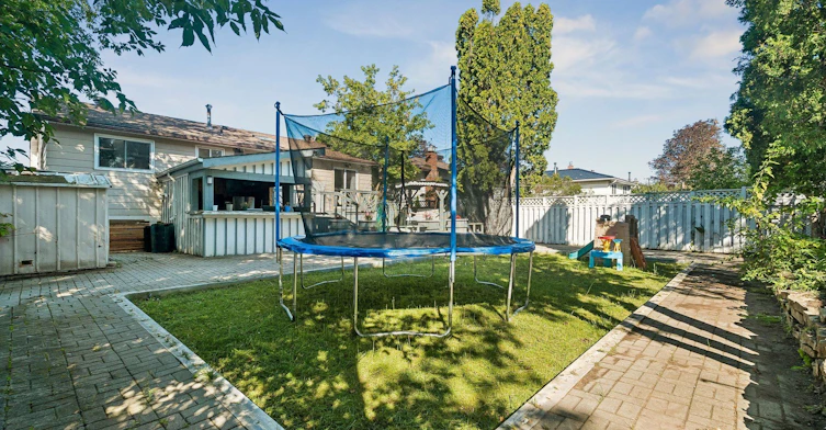 Upper-101 Marshall Street, Barrie, ON, L4N 4K7 - 37