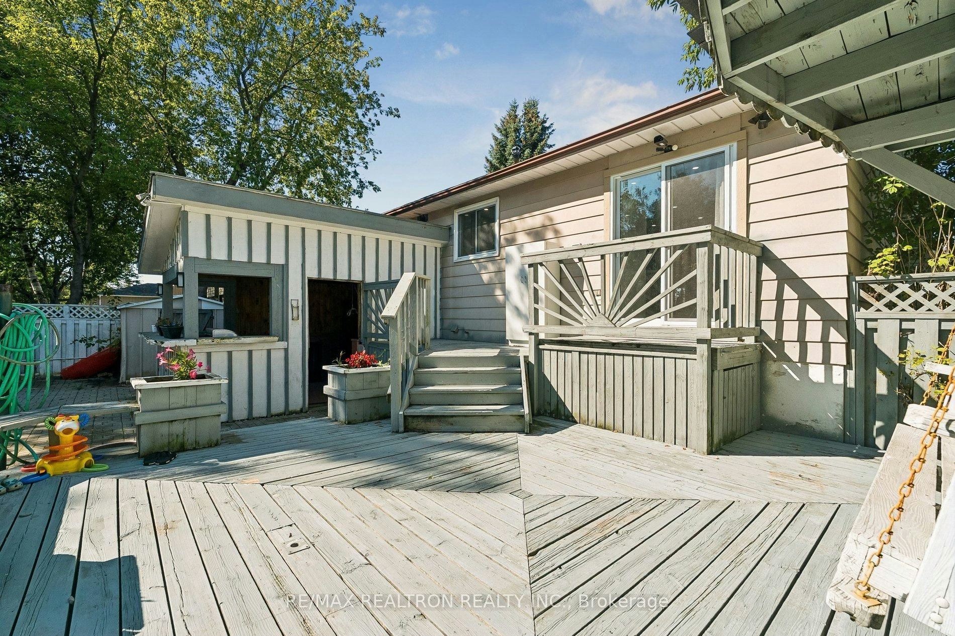 Upper-101 Marshall Street, Barrie, ON, L4N 4K7 - 34