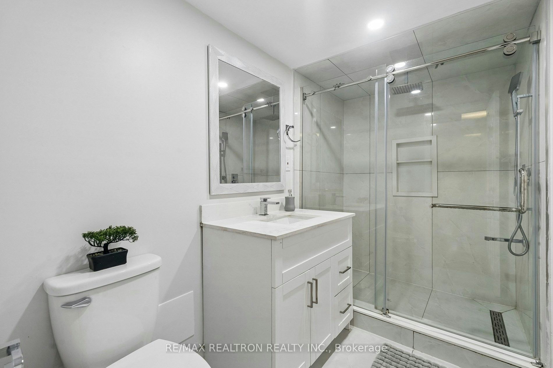 Upper-101 Marshall Street, Barrie, ON, L4N 4K7 - 29