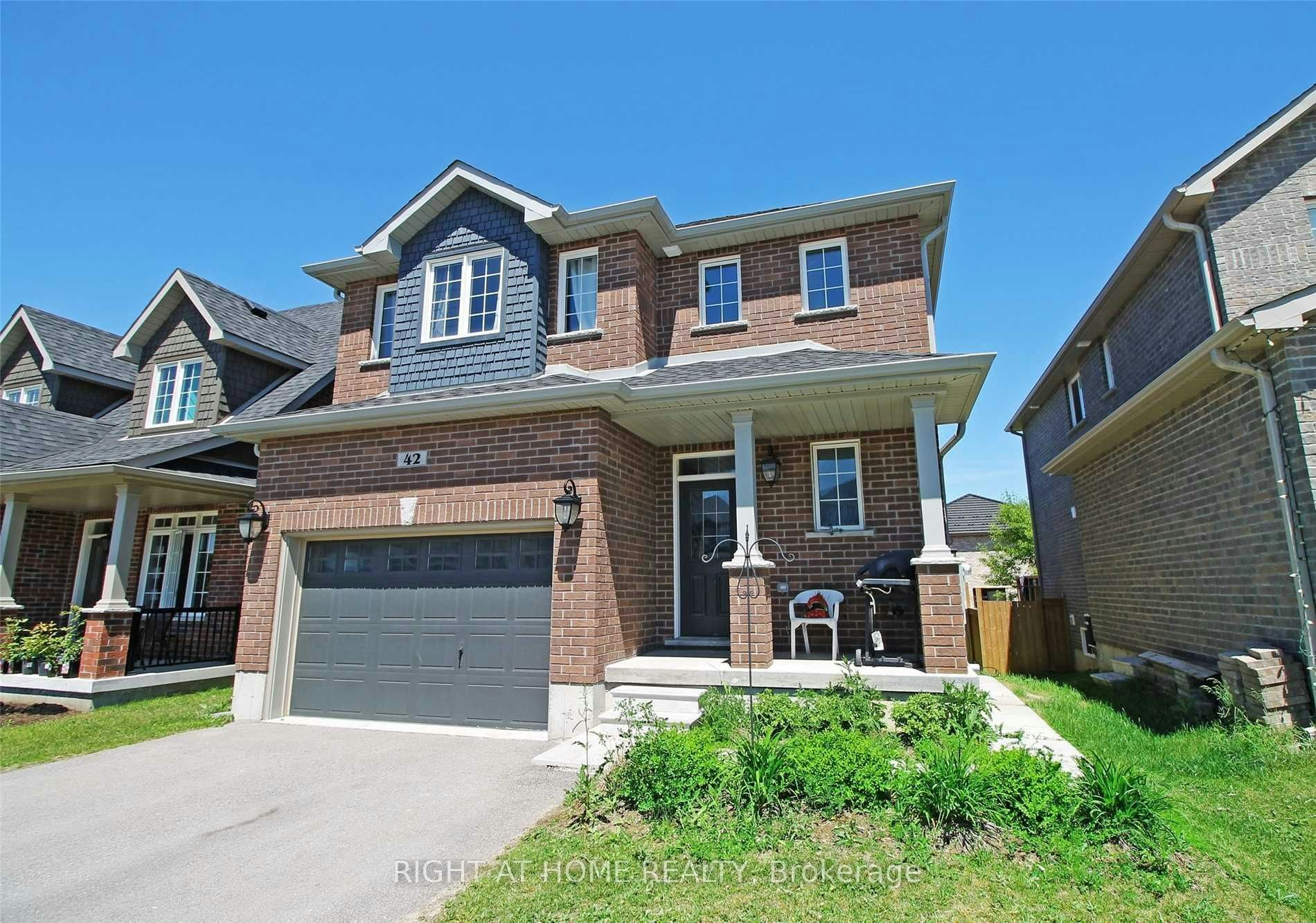 42 Booth Lane, Barrie, ON, L4N 0S4