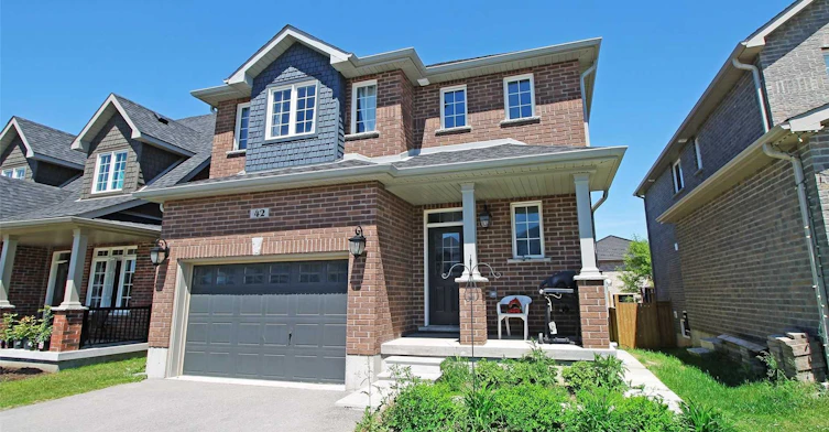 42 Booth Lane, Barrie, ON, L4N 0S4