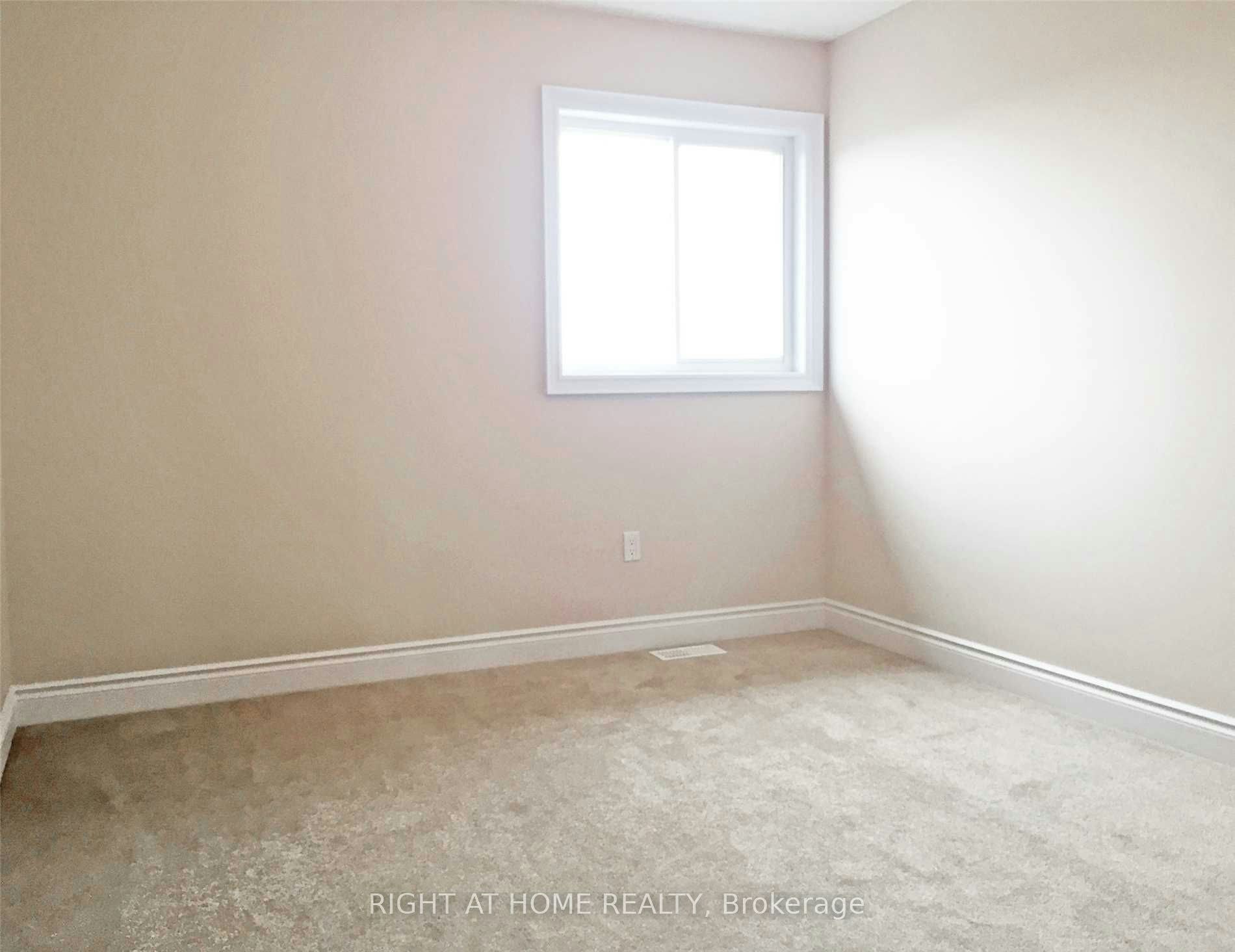 42 Booth Lane, Barrie, ON, L4N 0S4 - 16