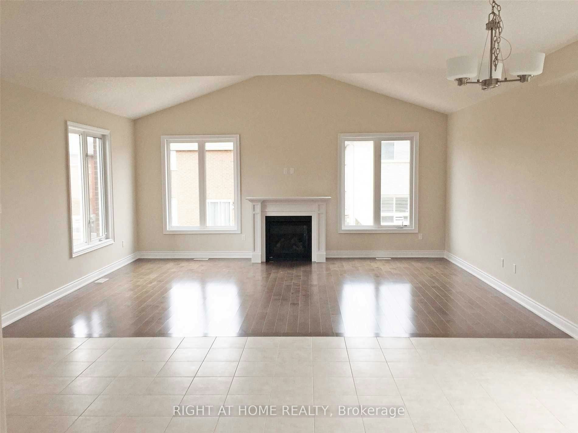 42 Booth Lane, Barrie, ON, L4N 0S4 - 3