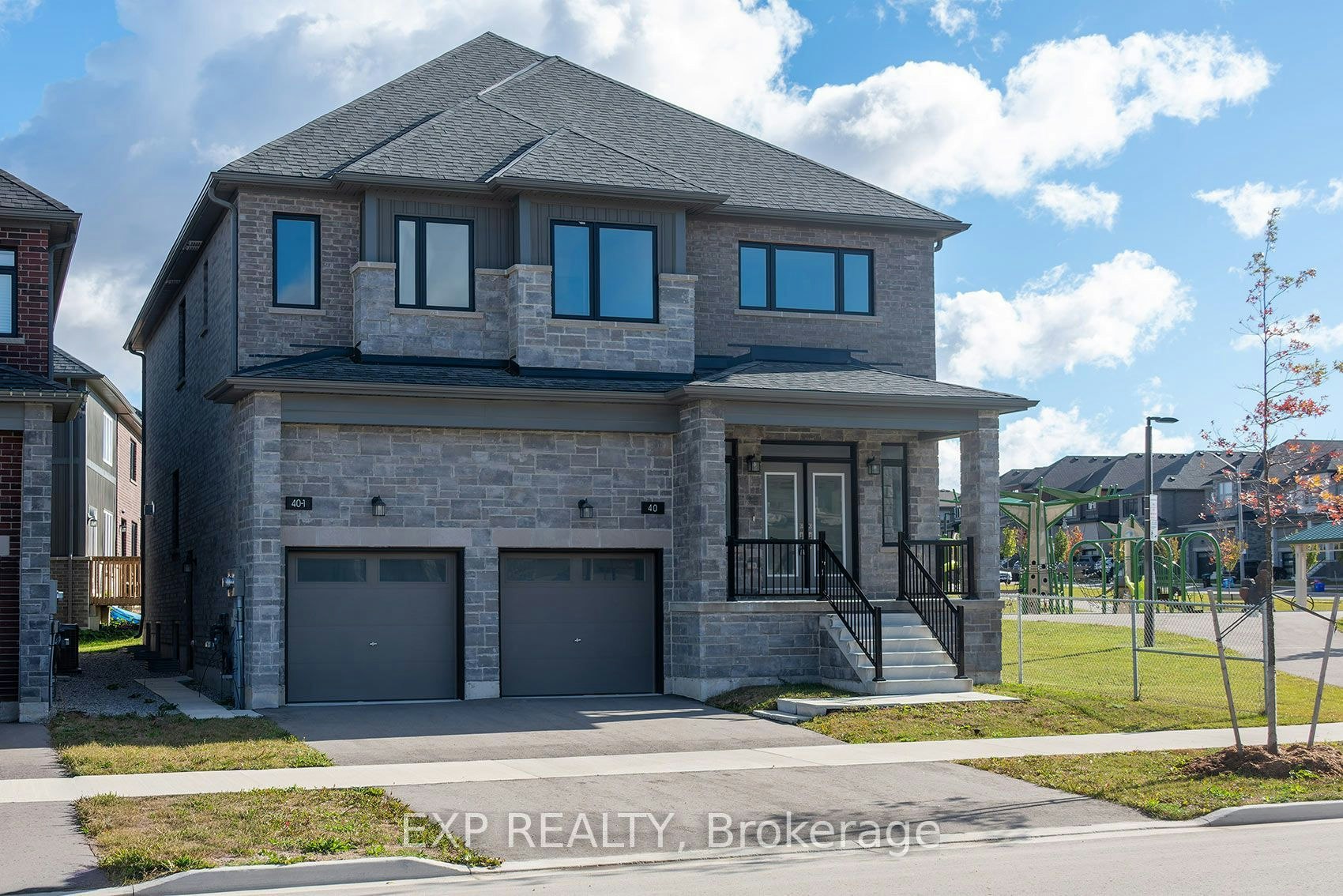 40 Lally Terrace, Barrie, ON, L9J 0Y1