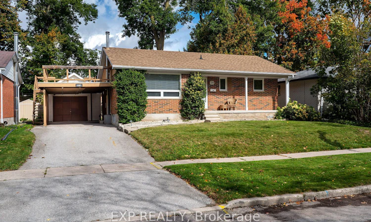 28 Alexander Avenue