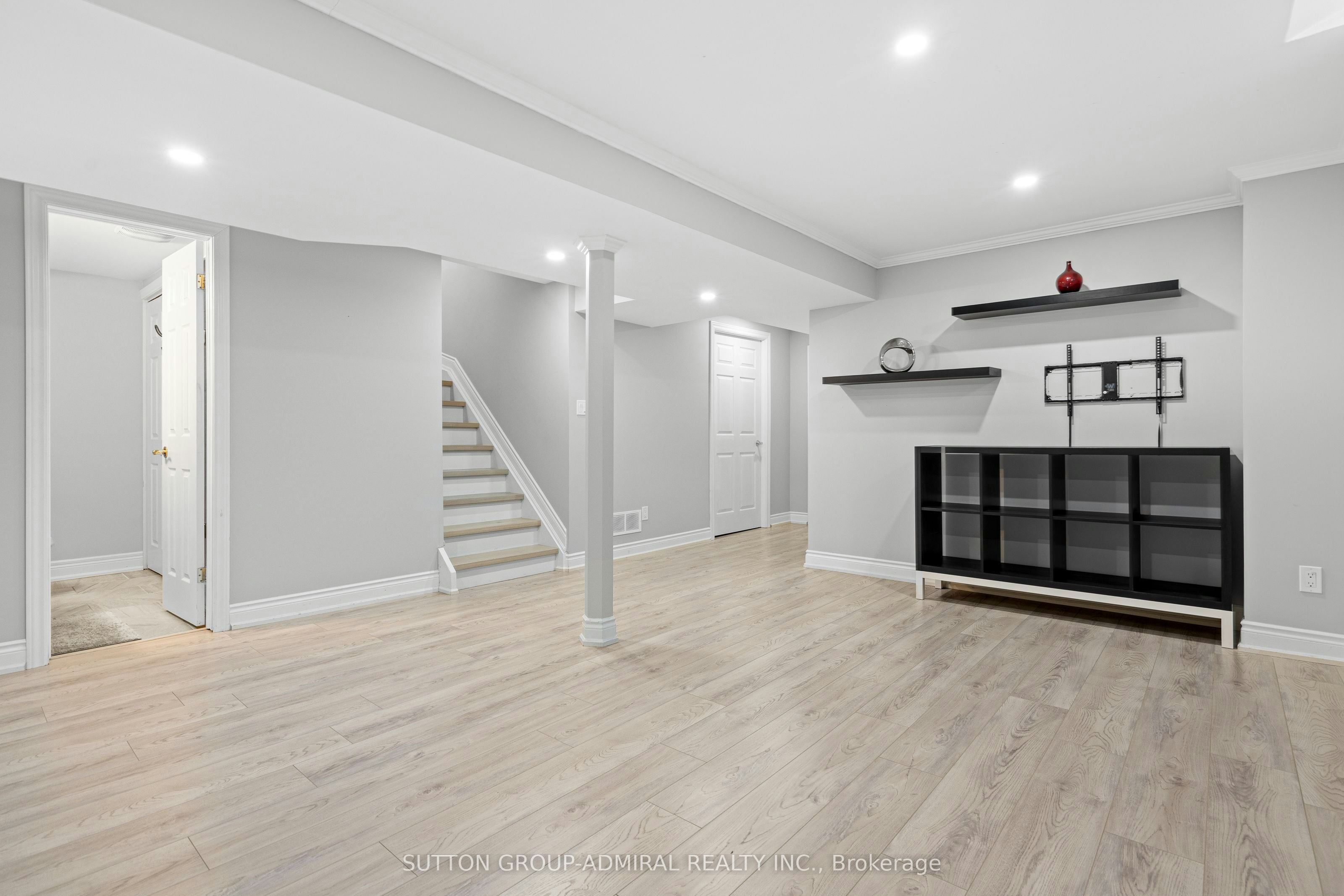 39 Churchland Drive, Barrie, ON, L4N 8P9 - 35