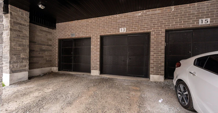13 Magnolia Lane, Barrie, ON, L9J 0N9 - 35