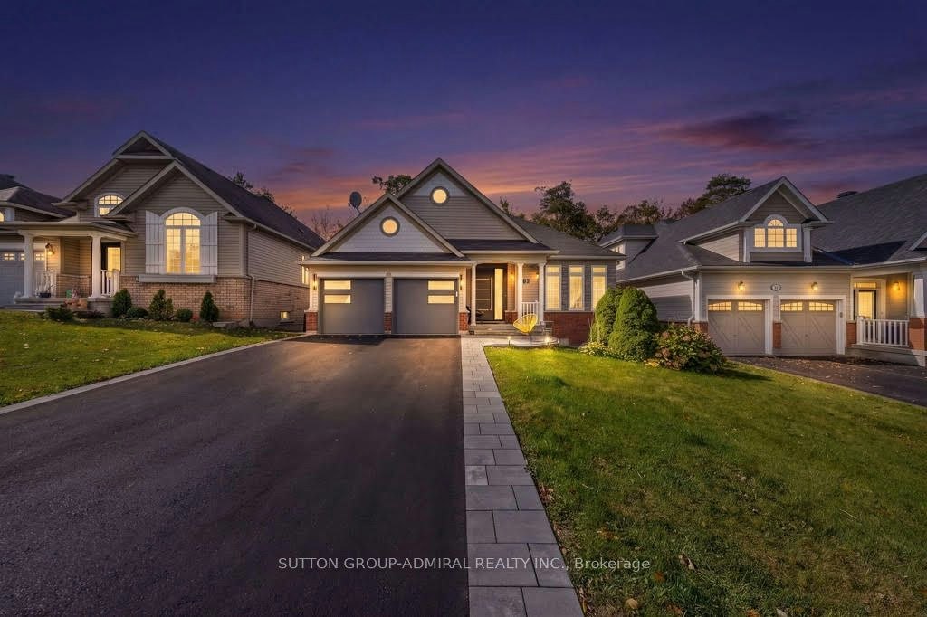 16 Oakmont Avenue, Oro-Medonte, ON, L0L 2L0