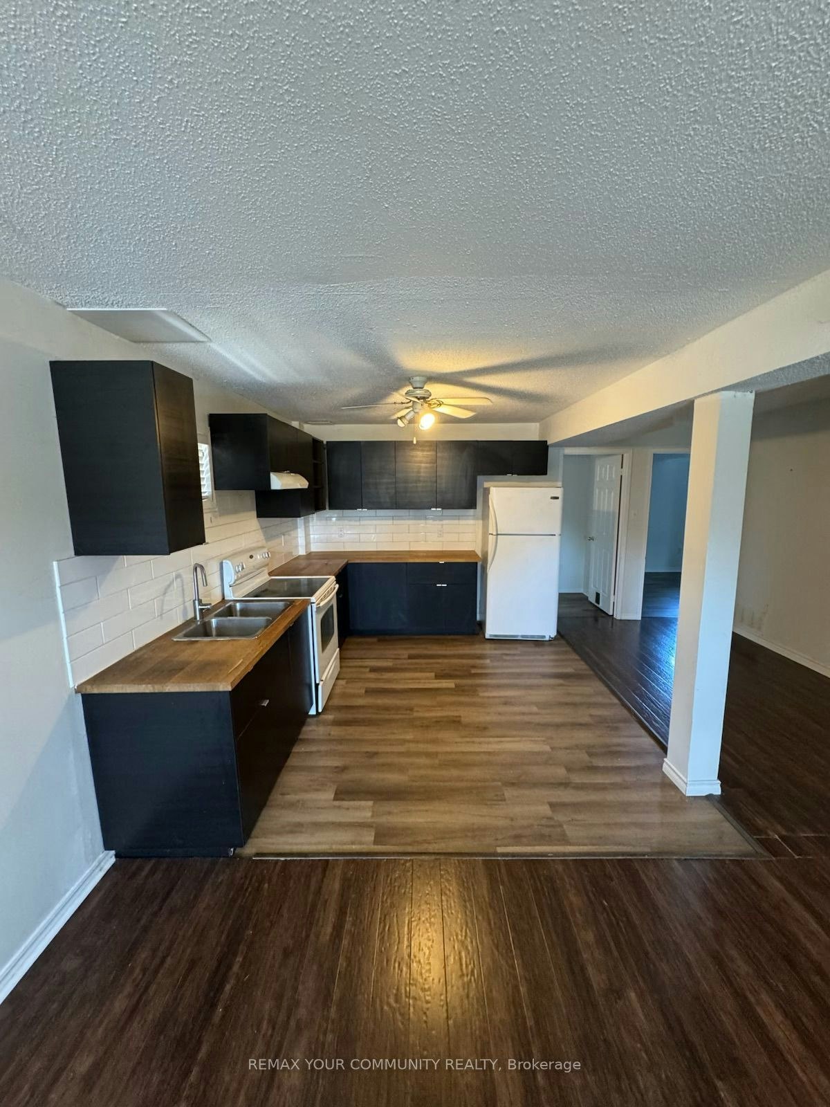 Lower-40 Leslie Avenue, Barrie, ON, L4N 9P1 - 2