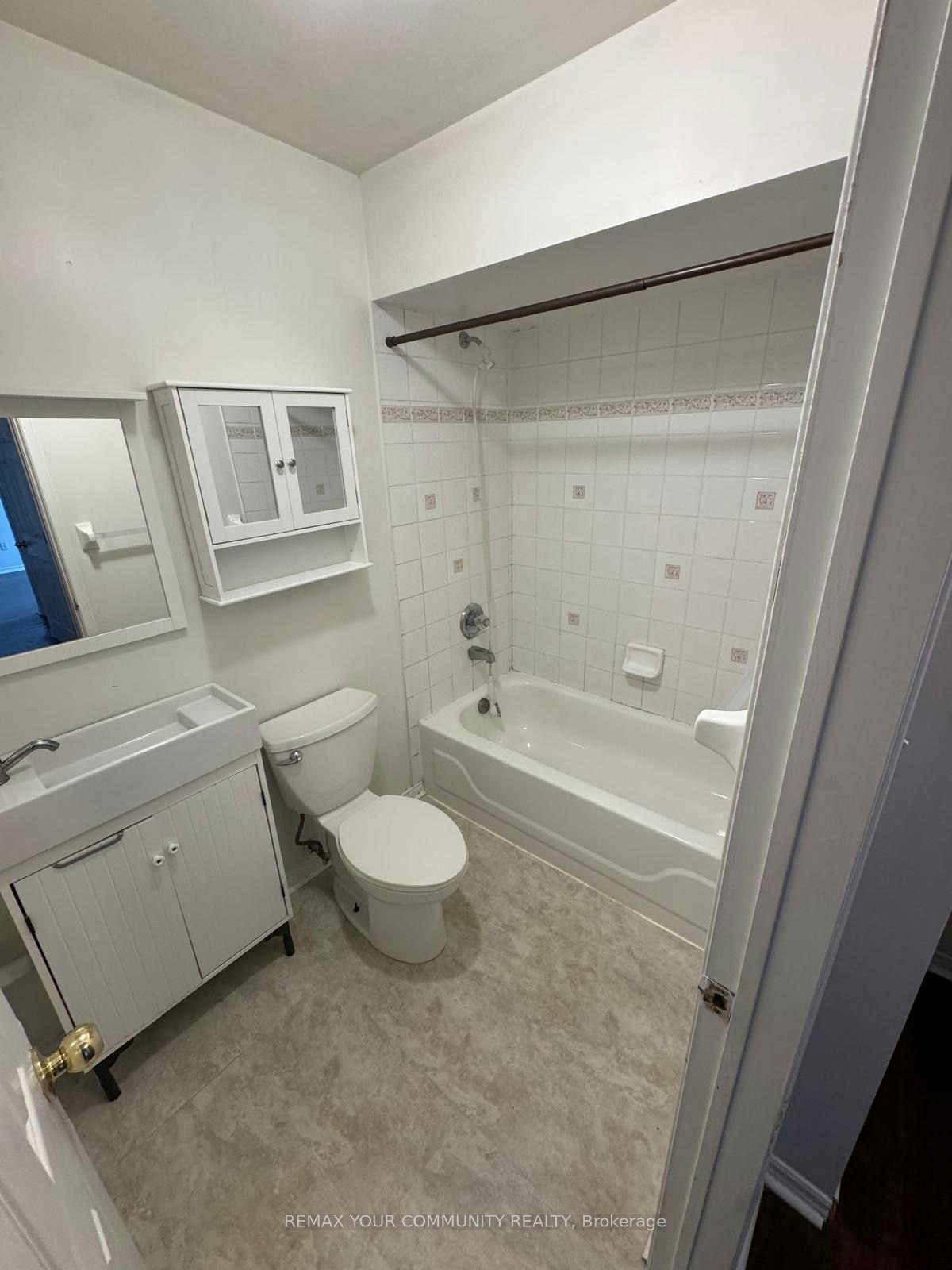 Lower-40 Leslie Avenue, Barrie, ON, L4N 9P1 - 7