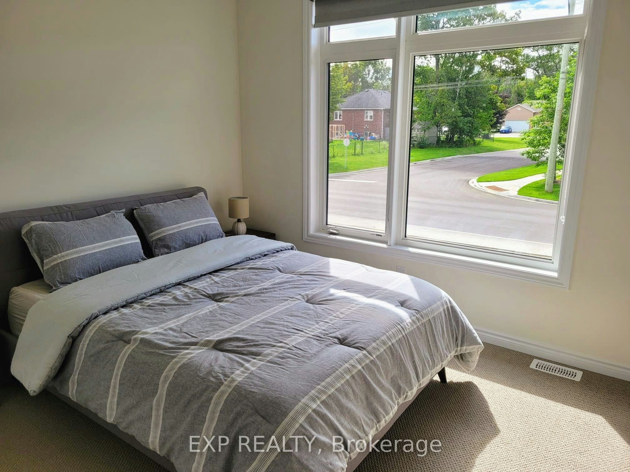 196 Ramblewood Drive, Wasaga Beach, ON, L9Z 0L6 - 9