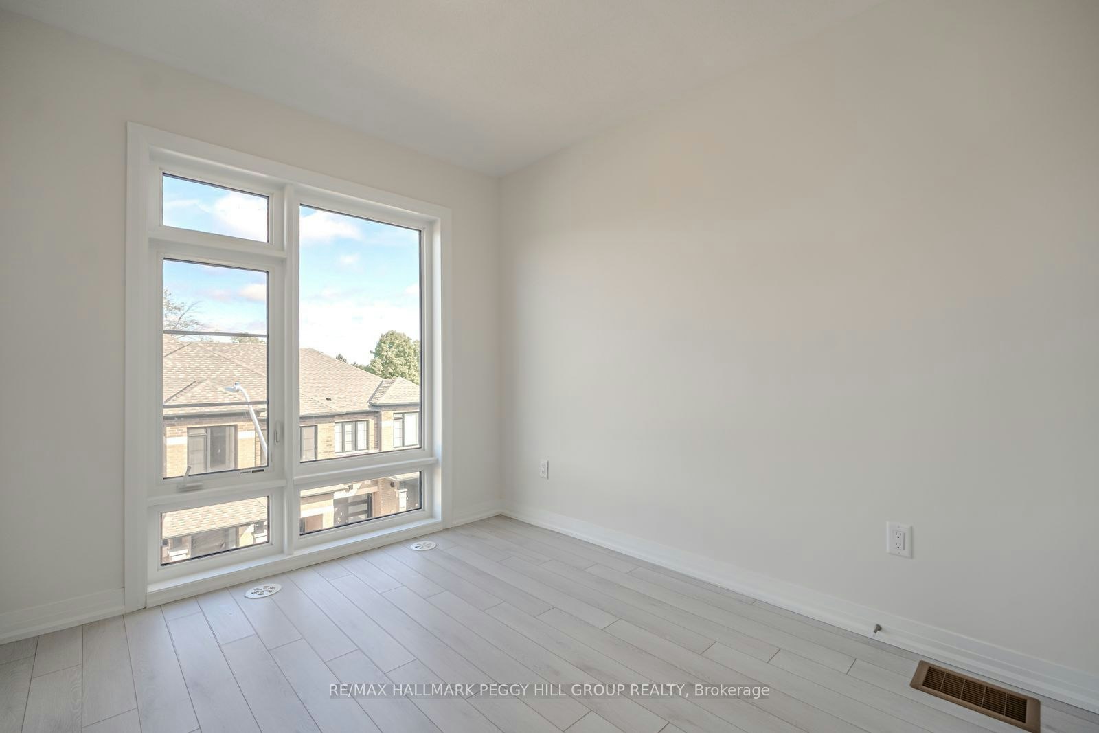 31 Bluebird Lane, Barrie, ON, L4N 6A3 - 7