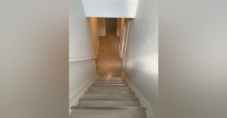Unit 1-44 Cynthia Court, Barrie, ON, L4M 2X4 - 3