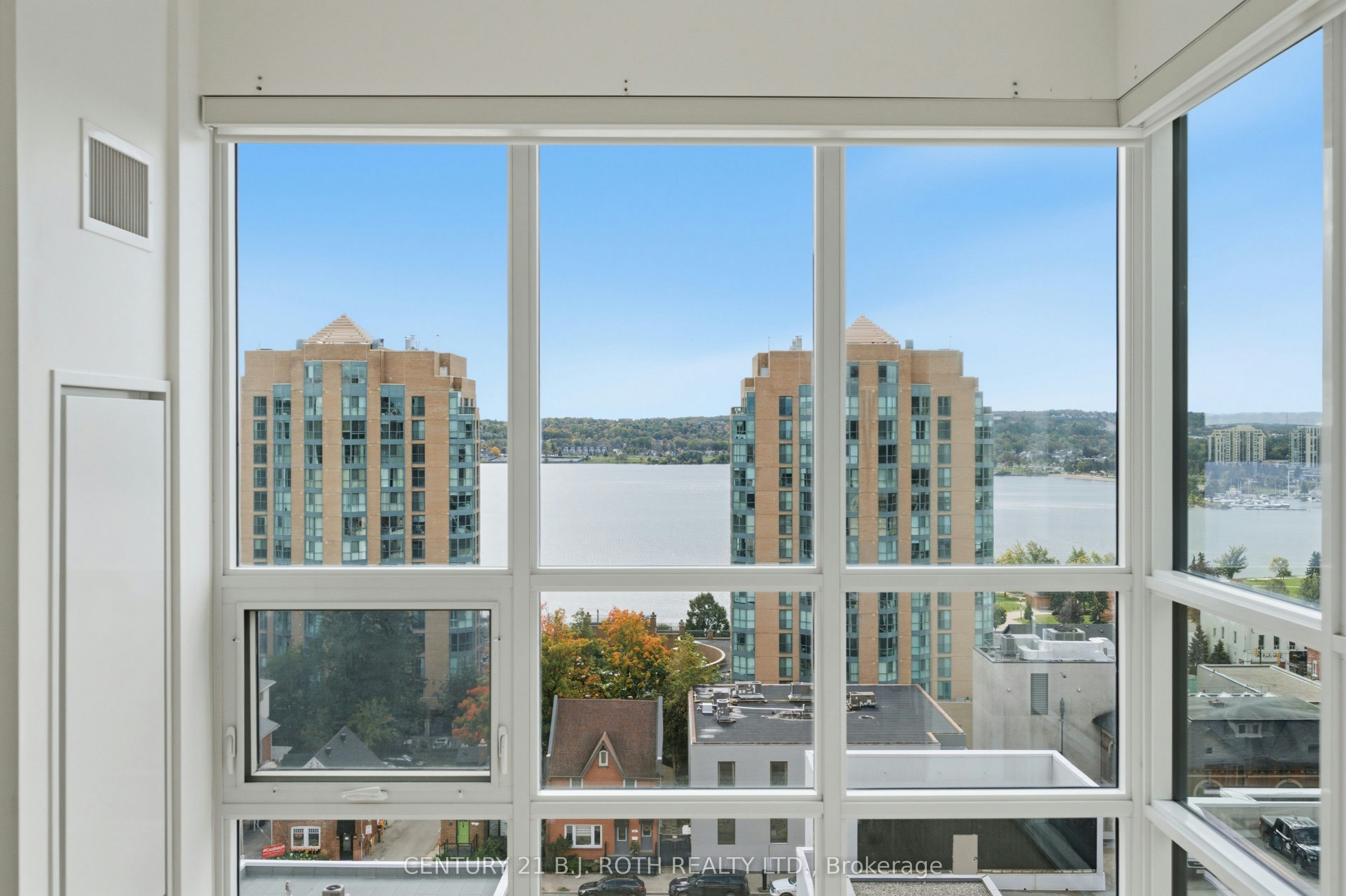 611-111 Worsley Street, Barrie, ON, L4M 0J5 - 2