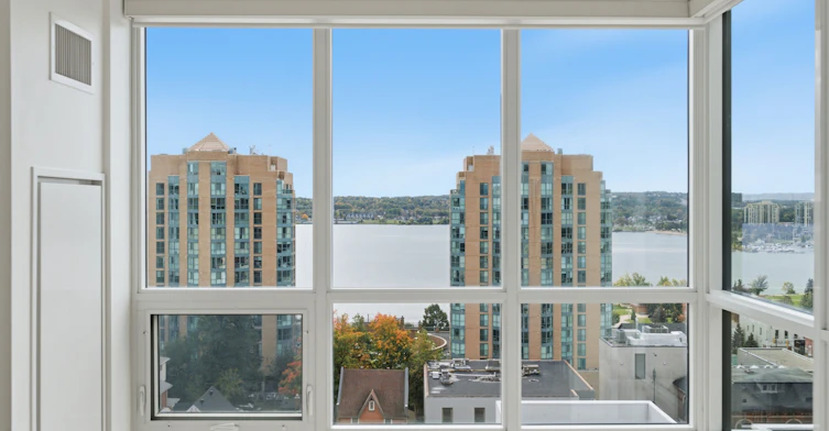 611-111 Worsley Street, Barrie, ON, L4M 0J5 - 2