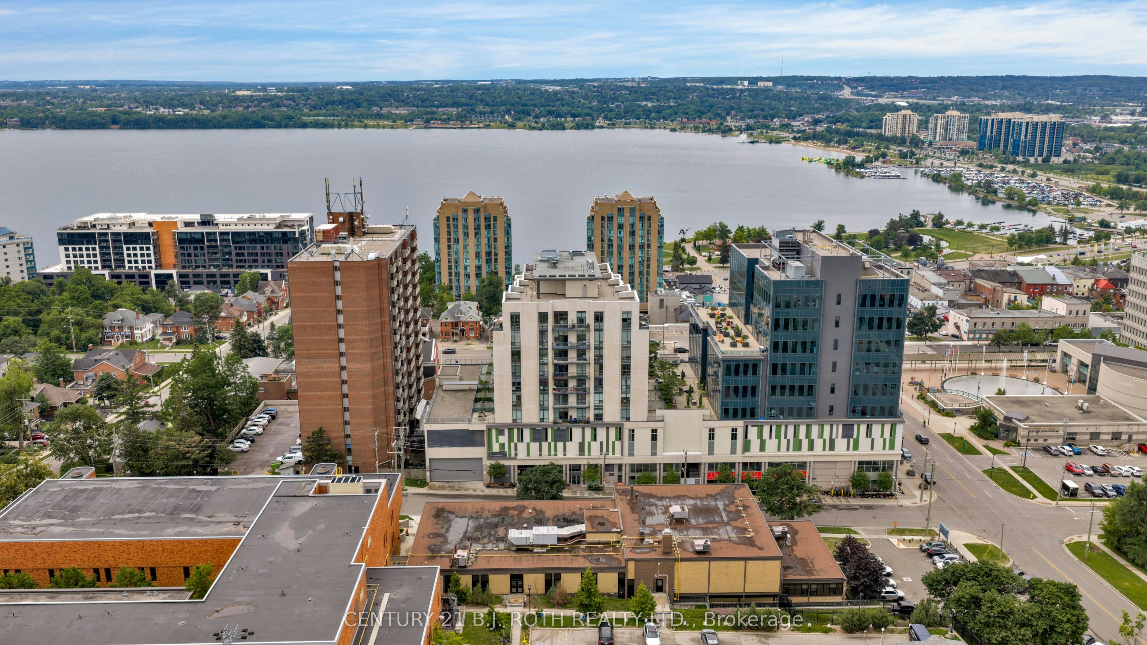 611-111 Worsley Street, Barrie, ON, L4M 0J5