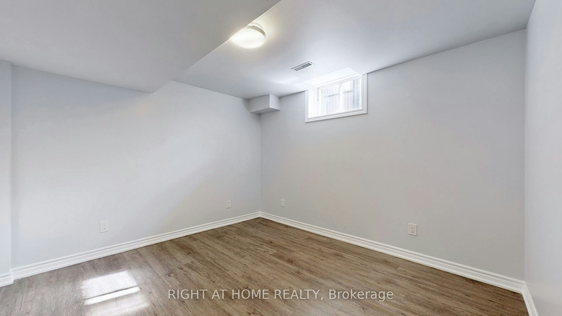 38 Prince George Crescent, Barrie, ON, L4N 0K9 - 6