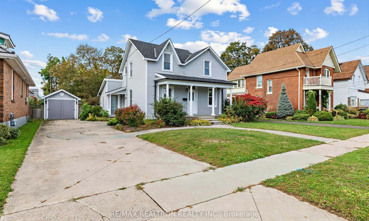 52 Parkside Drive