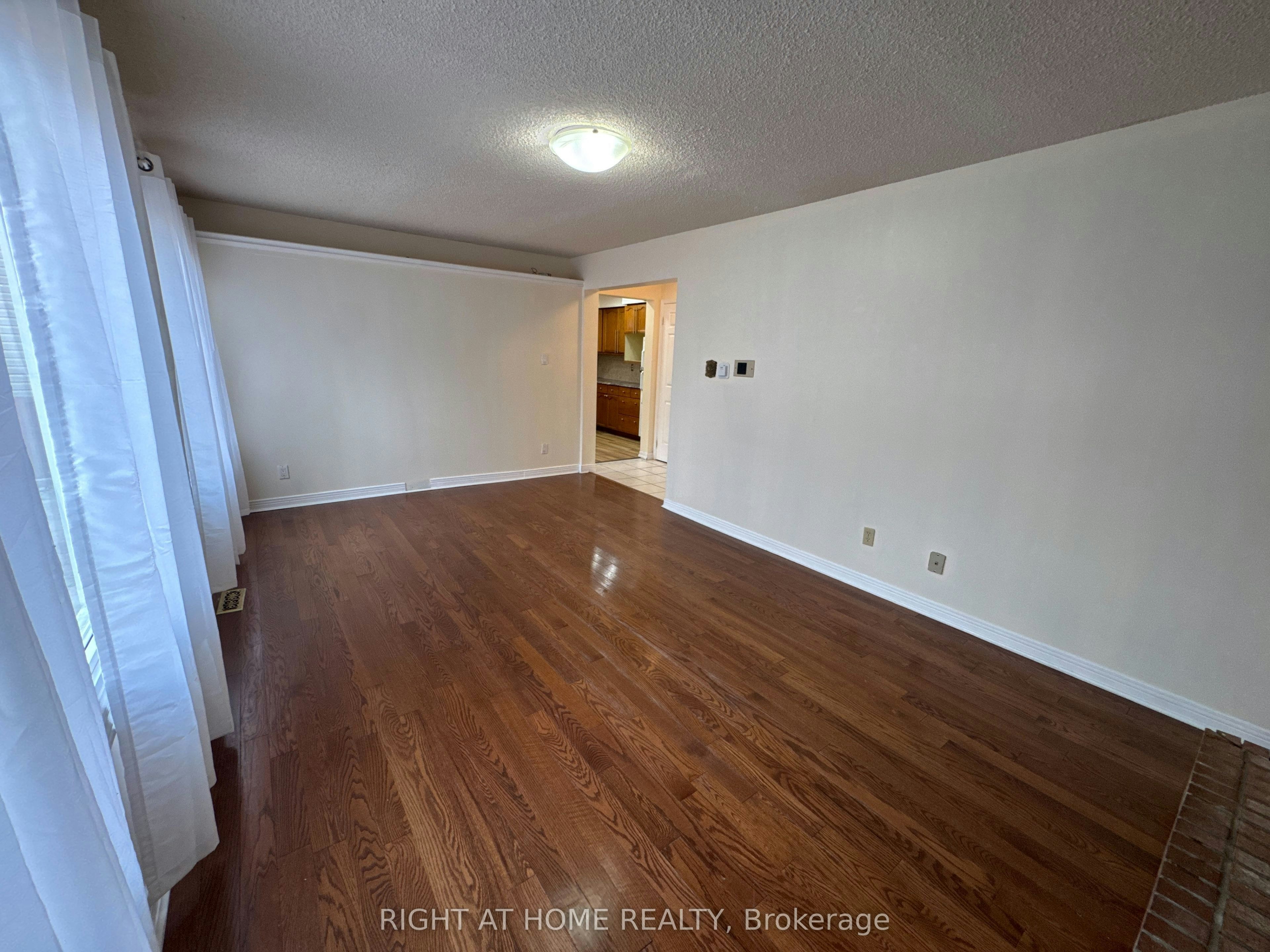 114 Browning Trail, Barrie, ON, L4N 6R3 - 5