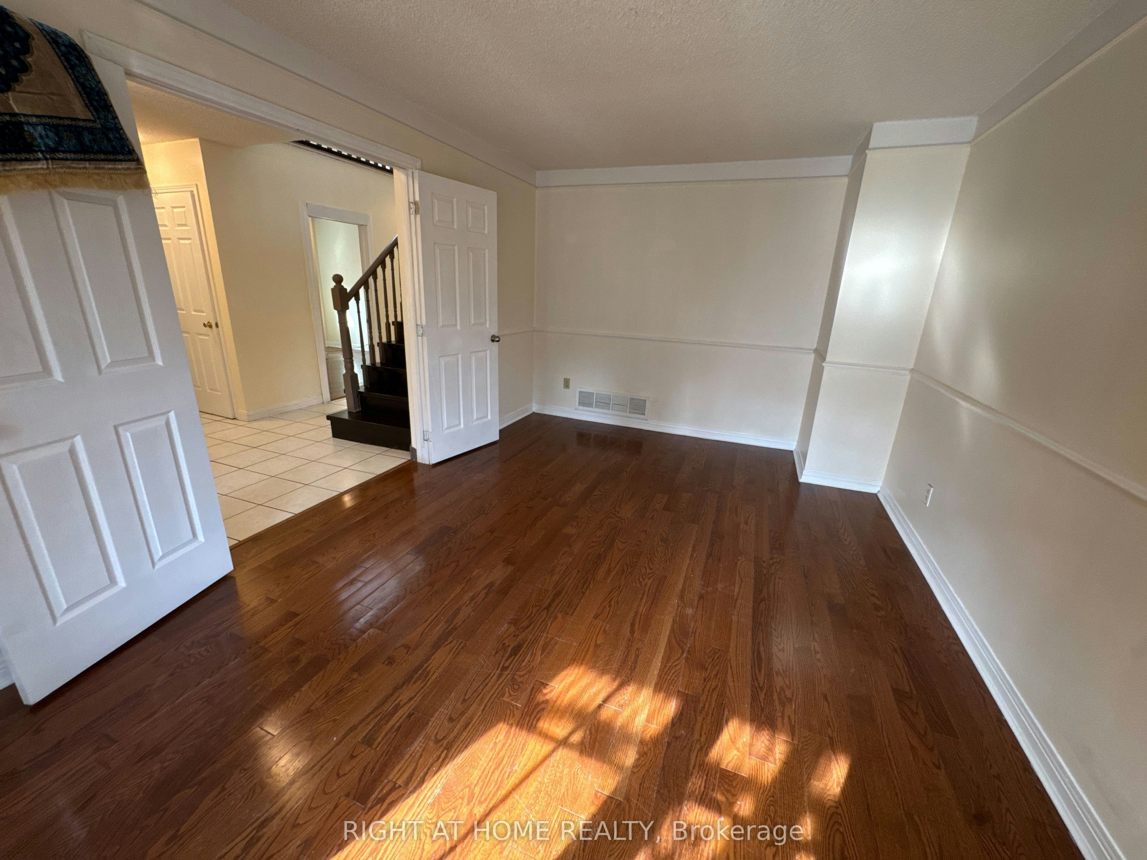 114 Browning Trail, Barrie, ON, L4N 6R3 - 14
