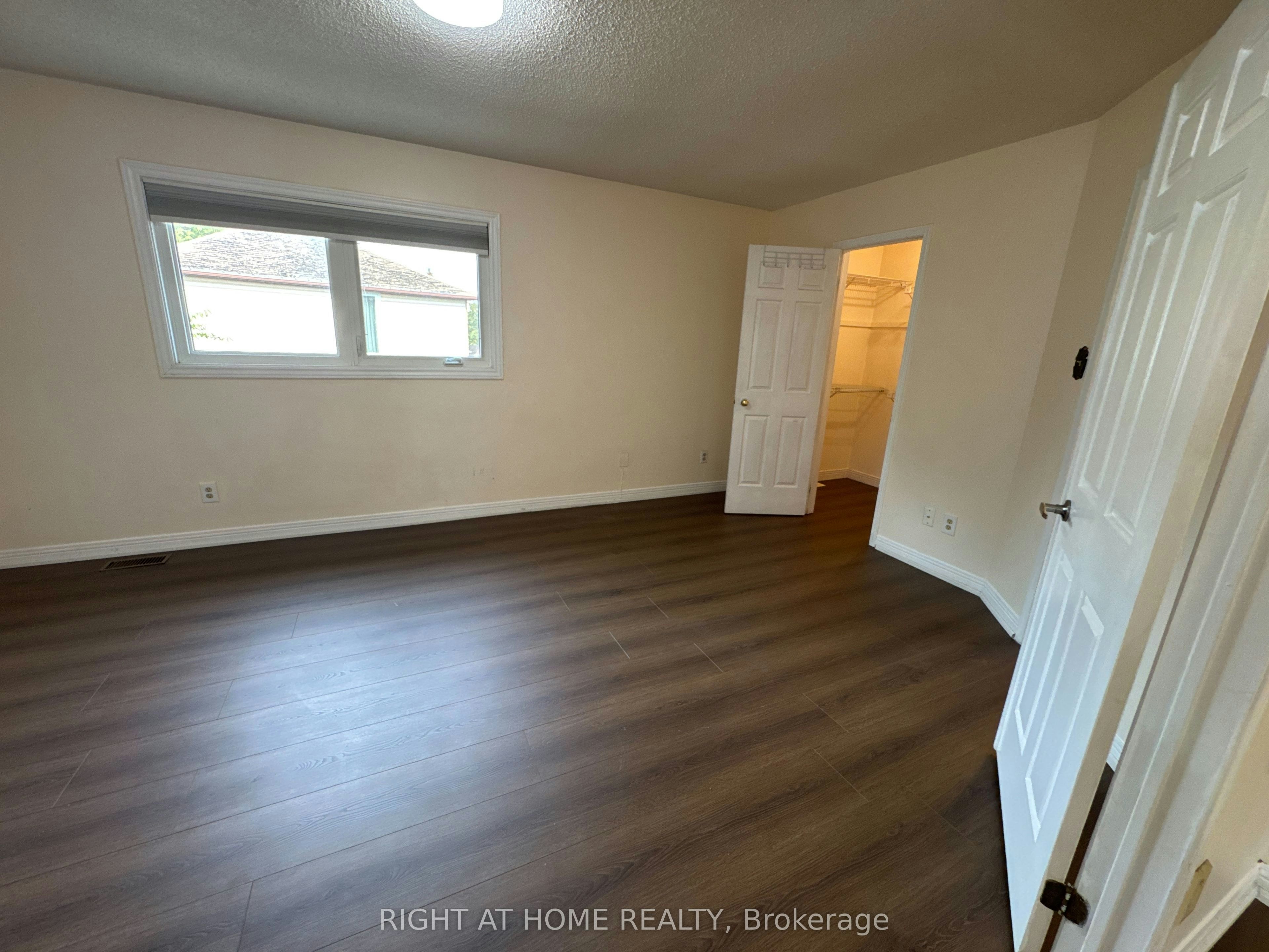 114 Browning Trail, Barrie, ON, L4N 6R3 - 12